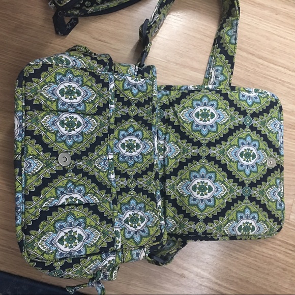 VERA BRADLEY CAMBRIDGE GREEN NAVY PURSE WRISTLET - Picture 6 of 7